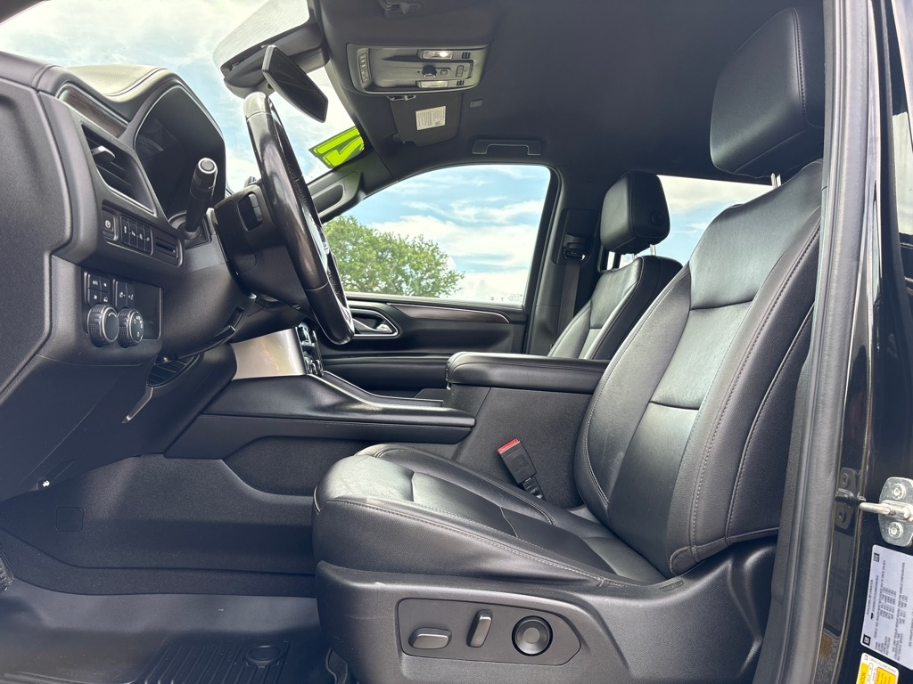 Chevrolet Suburban LT 2021