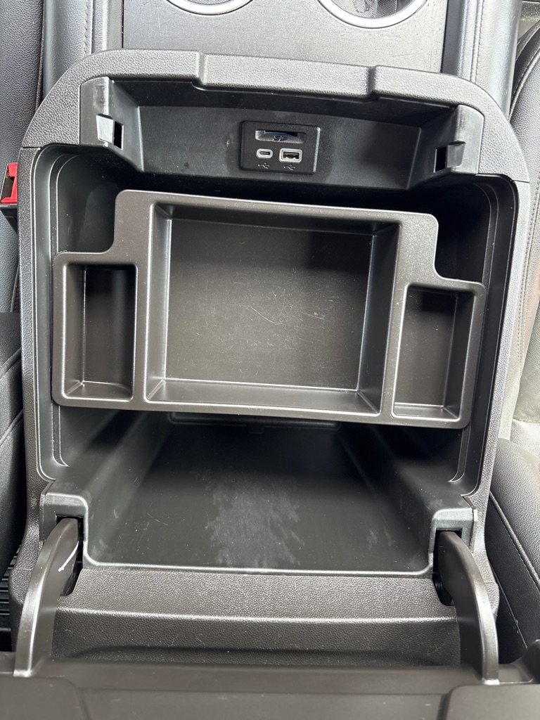 Chevrolet Suburban LT 2021