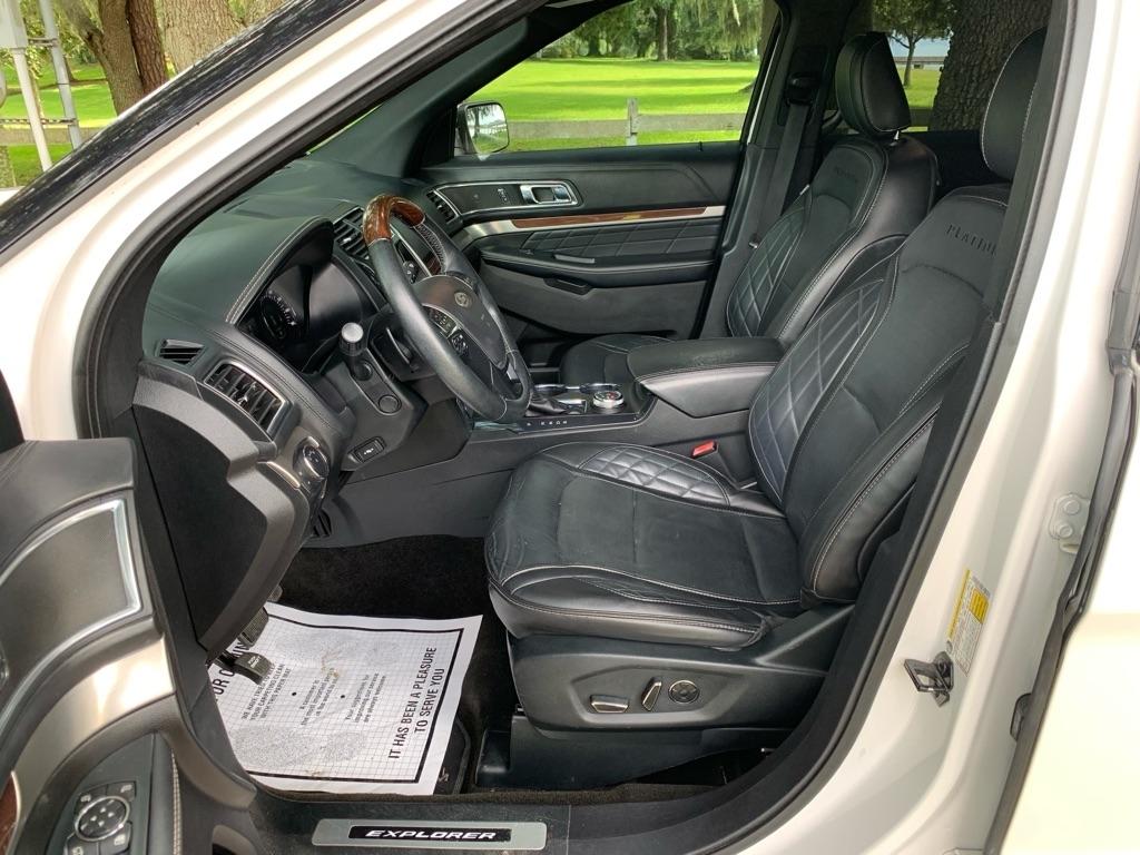 Ford Explorer Platinum 4WD 2018