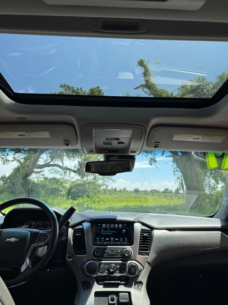 Chevrolet Tahoe  2017