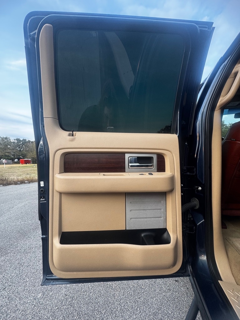 Ford F-150 4WD SuperCrew 145" King Ranch 2013