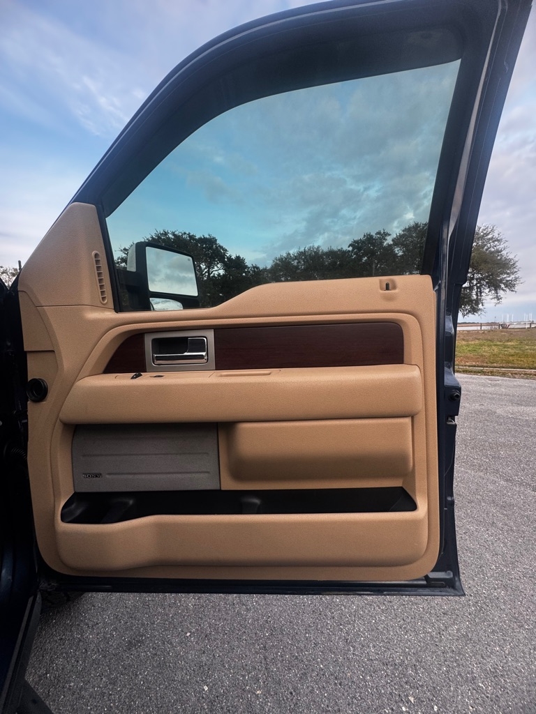 Ford F-150 4WD SuperCrew 145" King Ranch 2013