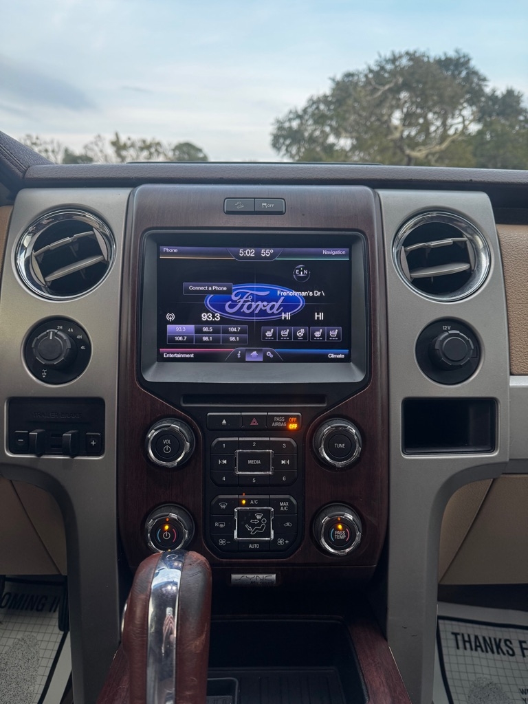 Ford F-150 4WD SuperCrew 145" King Ranch 2013