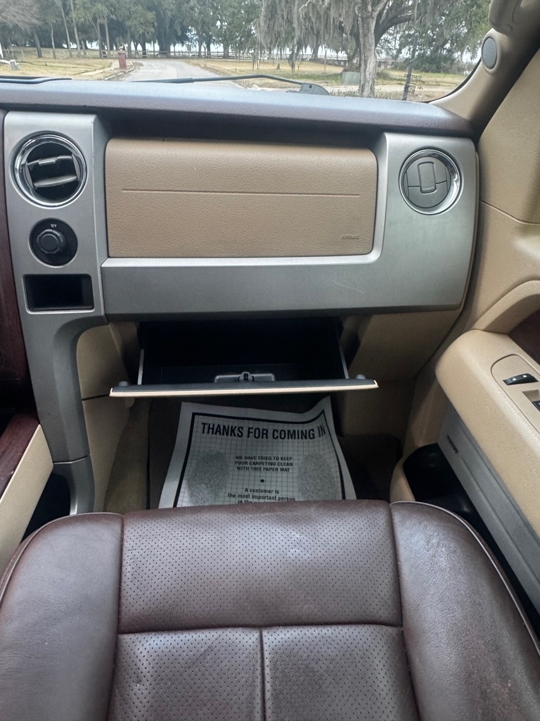 Ford F-150 4WD SuperCrew 145" King Ranch 2013