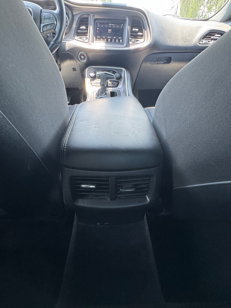 Dodge Challenger GT RWD 2019