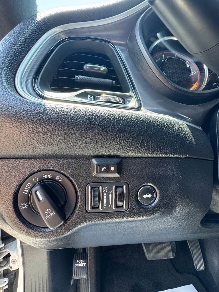 Dodge Challenger GT RWD 2019