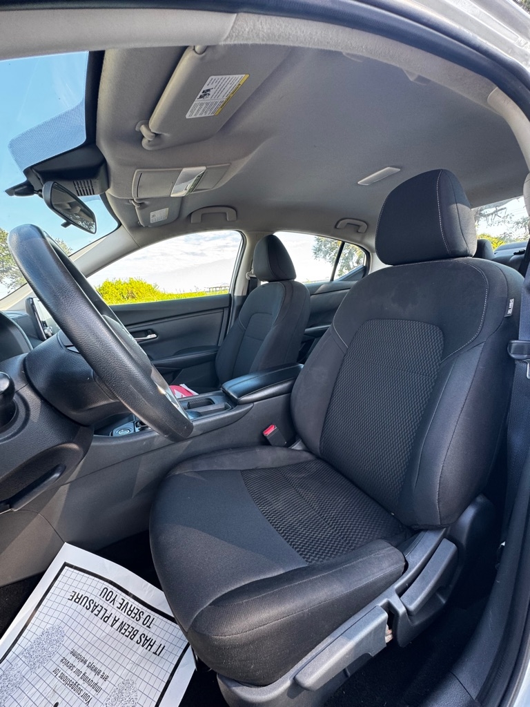 Nissan Sentra S CVT 2022