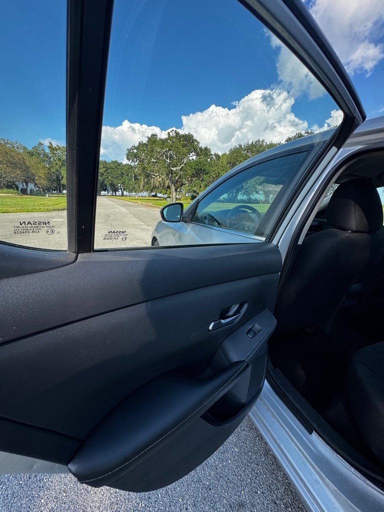 Nissan Sentra S CVT 2022