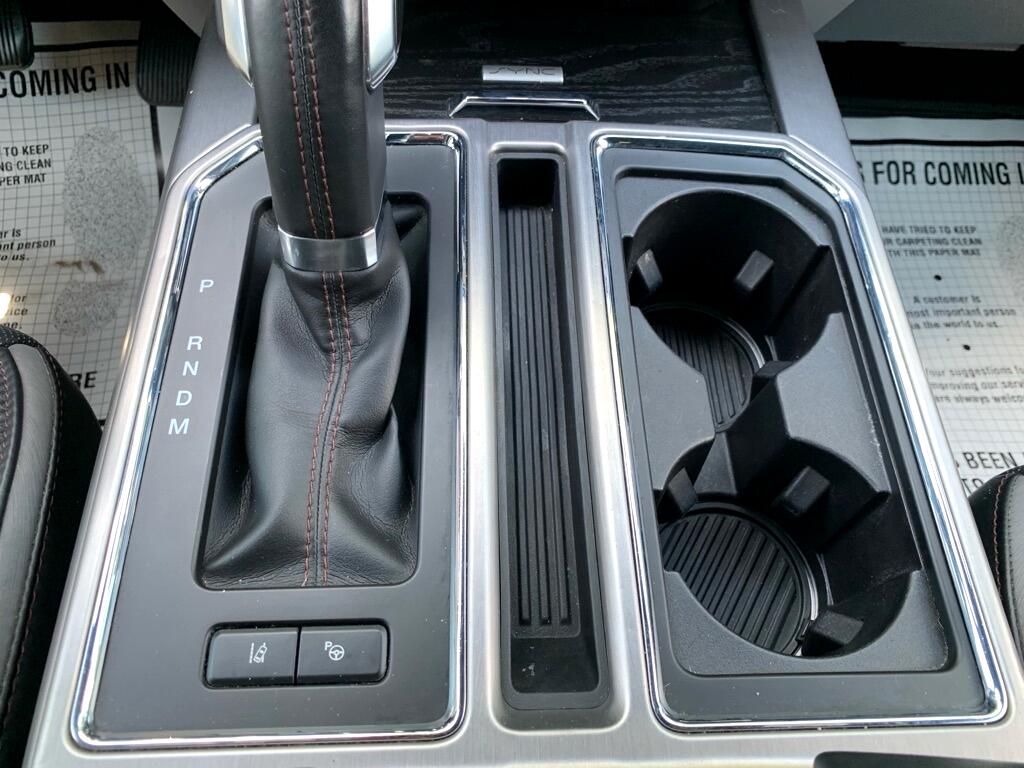 Ford F-150 Platinum 4WD SuperCrew 5.5' Box 2018 Ford F-150 Platinum 4WD SuperCrew 5.5' Box 2018