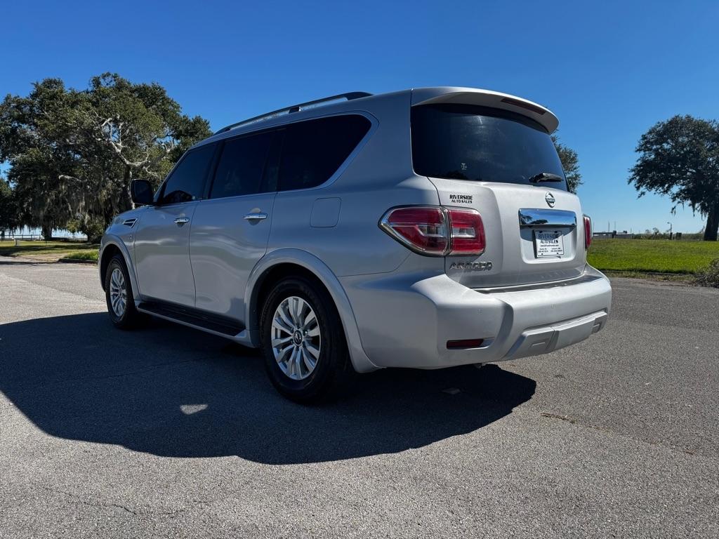 Nissan Armada 4x2 SV 2020