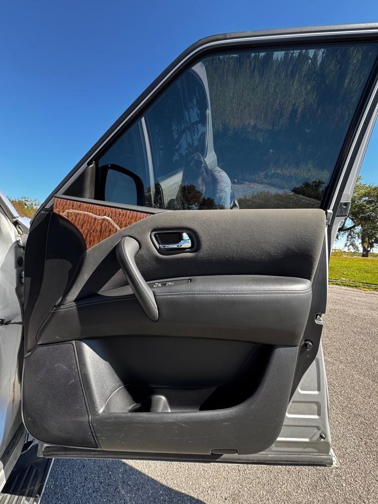Nissan Armada 4x2 SV 2020