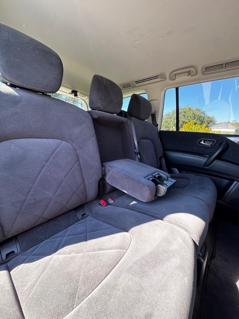Nissan Armada 4x2 SV 2020