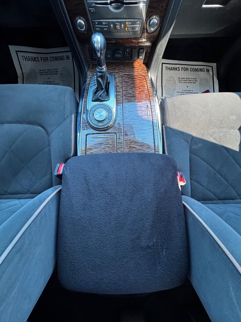 Nissan Armada 4x2 SV 2020
