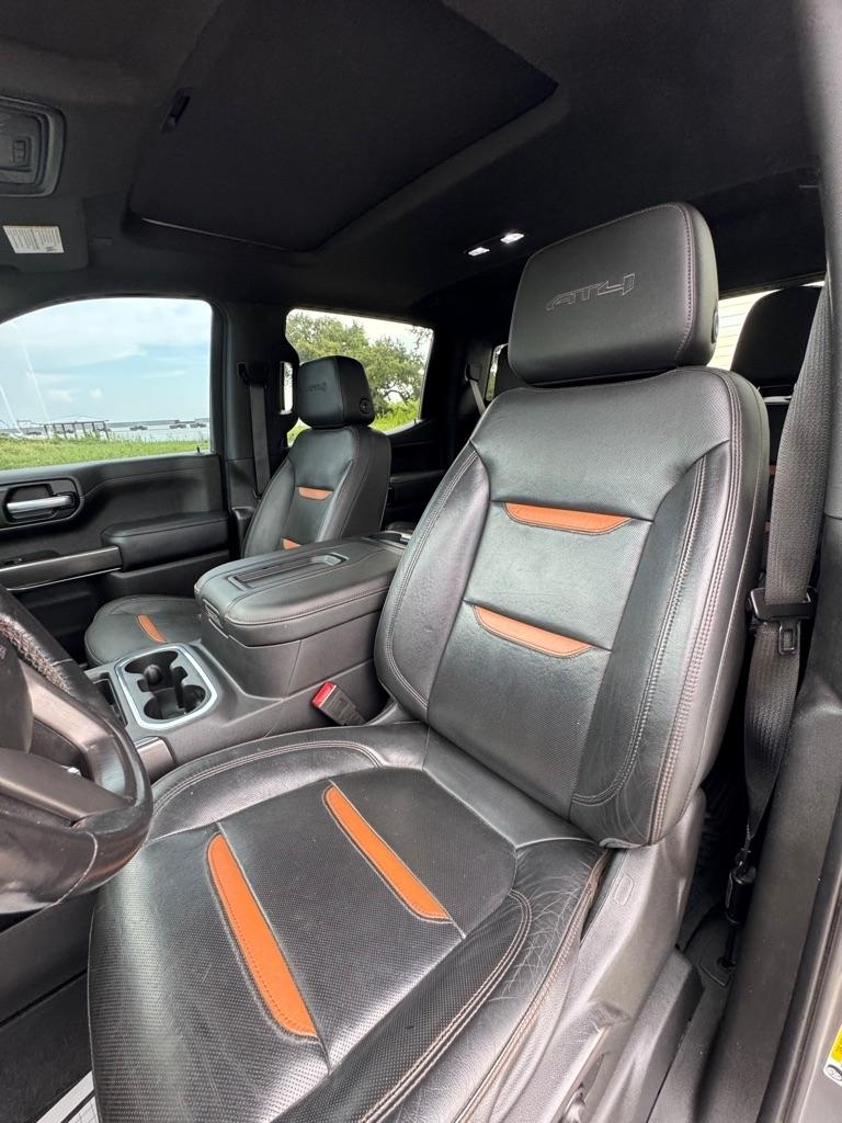 GMC Sierra 1500 4WD Crew Cab 147" AT4 2020