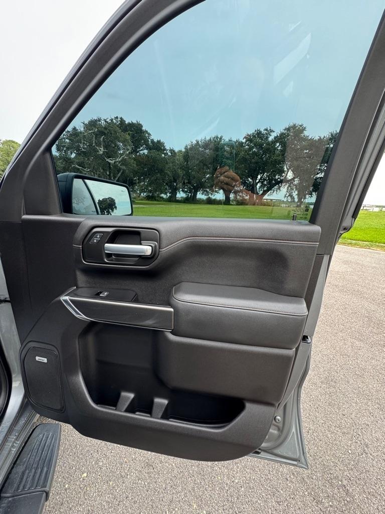 GMC Sierra 1500 4WD Crew Cab 147" AT4 2020