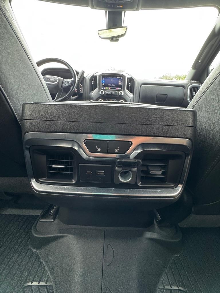 GMC Sierra 1500 4WD Crew Cab 147" AT4 2020