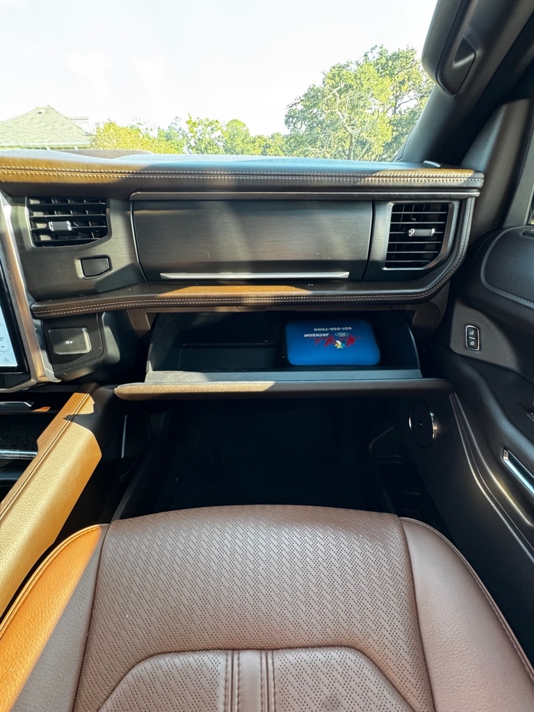 Ford Expedition King Ranch 4x2 2024