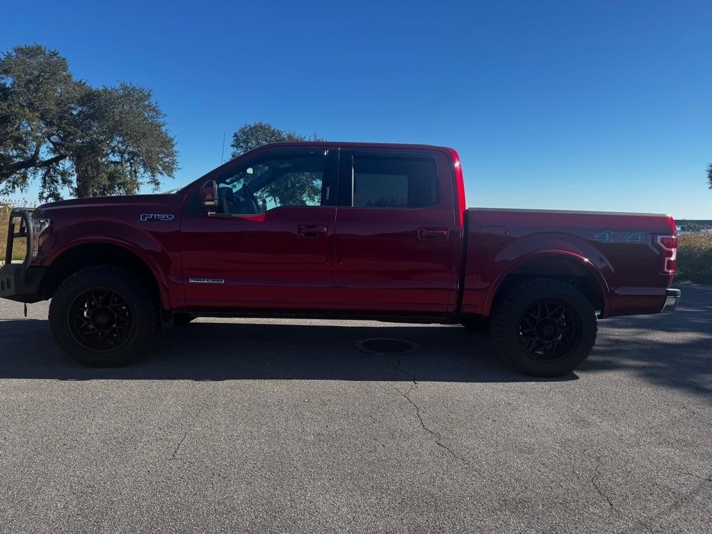 Ford F-150 SuperCrew 139" Lariat 2019