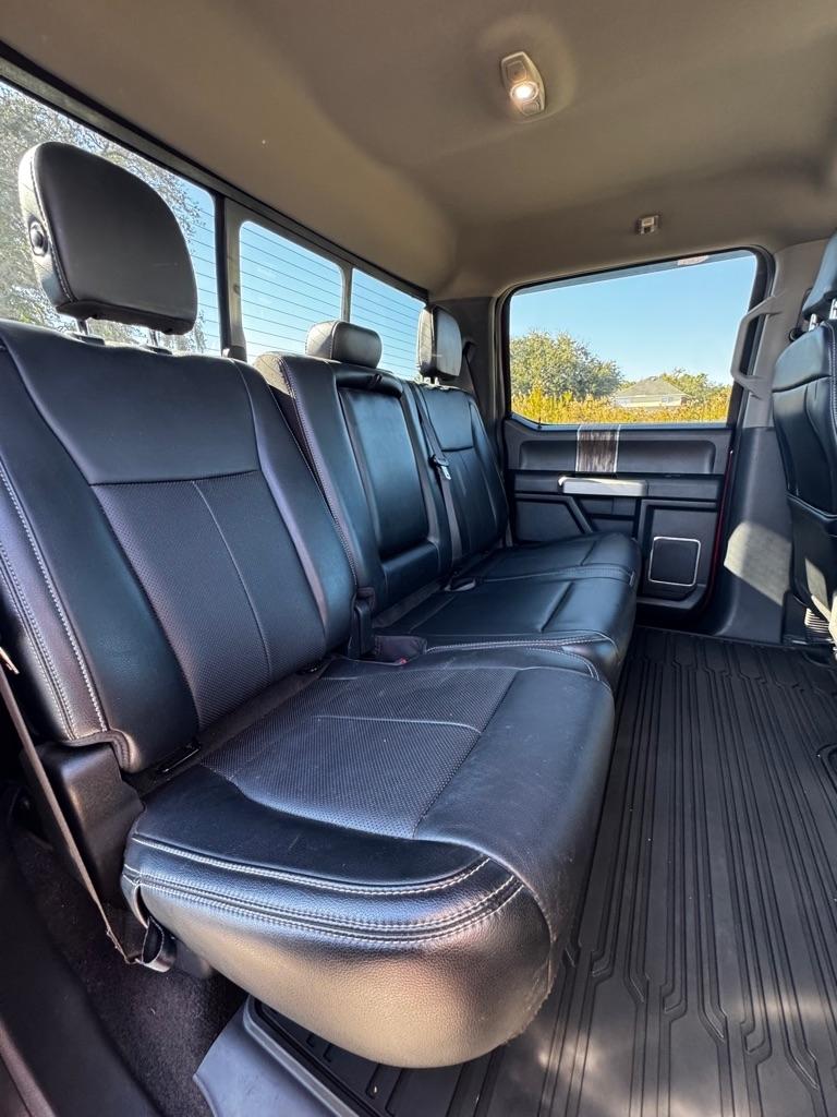 Ford F-150 SuperCrew 139" Lariat 2019