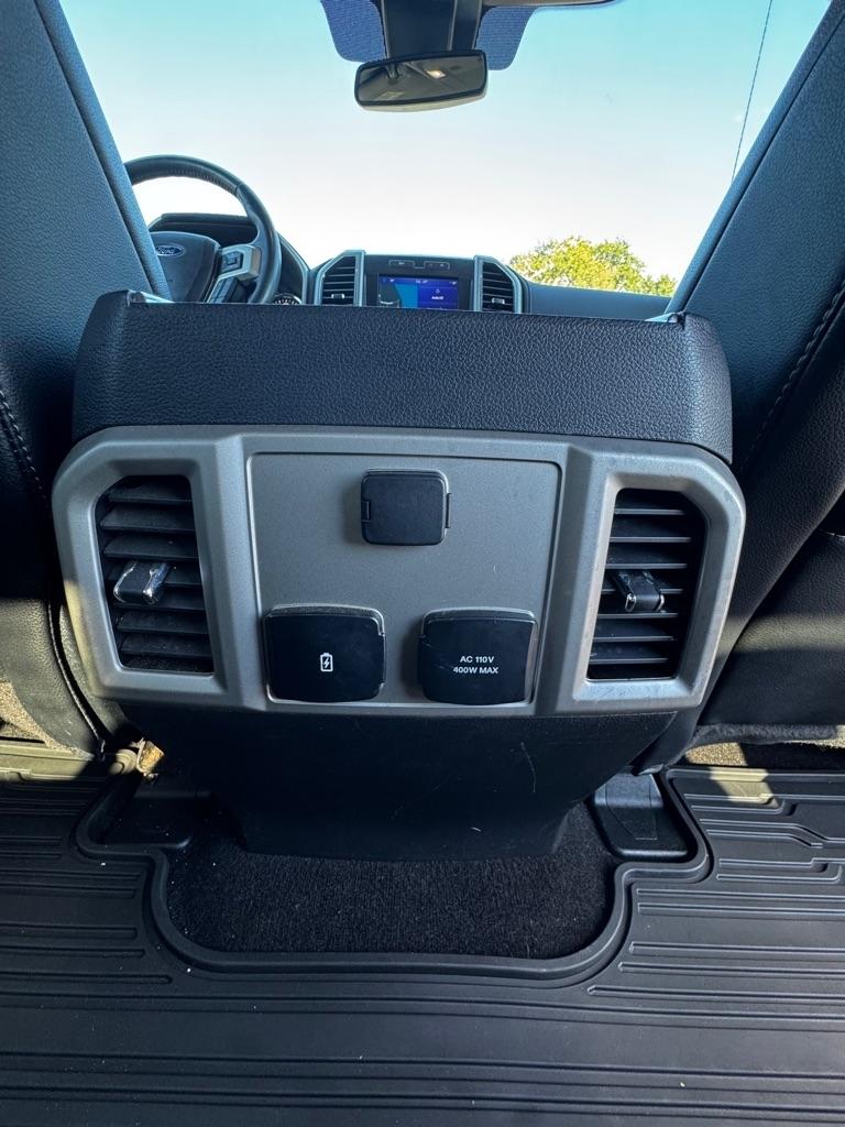 Ford F-150 SuperCrew 139" Lariat 2019