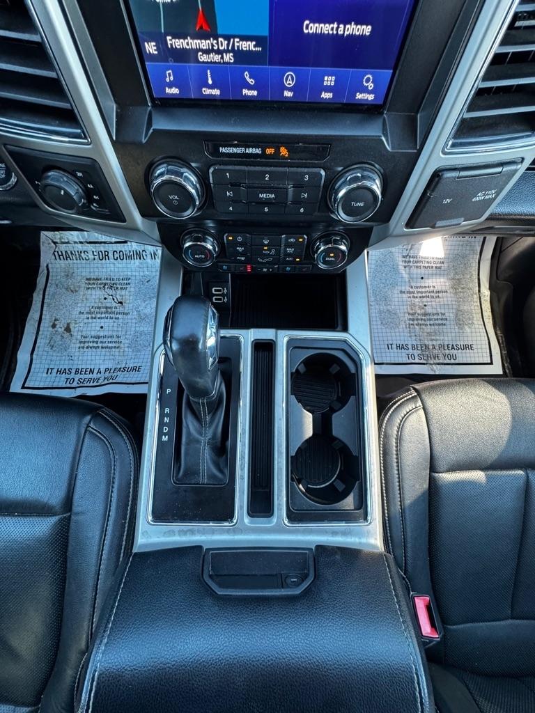 Ford F-150 SuperCrew 139" Lariat 2019
