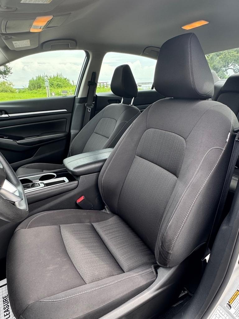 Nissan Altima 2.5 SV Sedan 2023