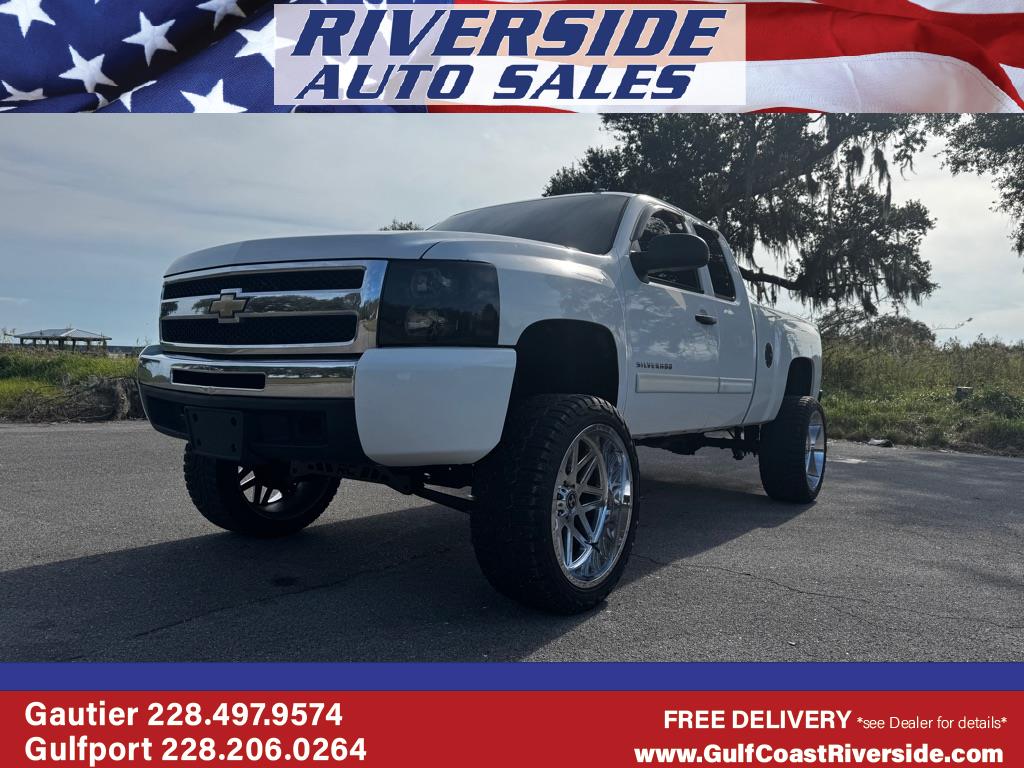 2010 Chevrolet Silverado 1500 2WD Ext Cab 143.5" LS