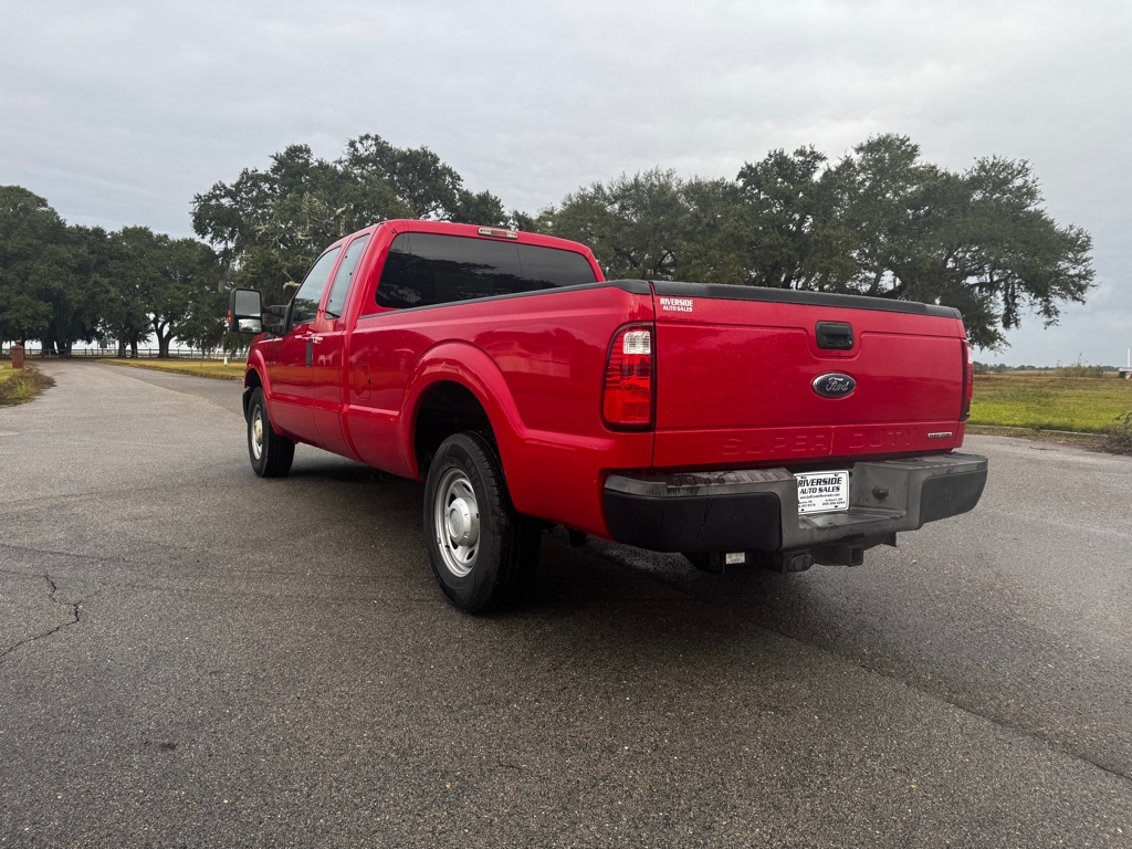 Ford Super Duty F-250 SRW 2WD SuperCab 158" XL 2015