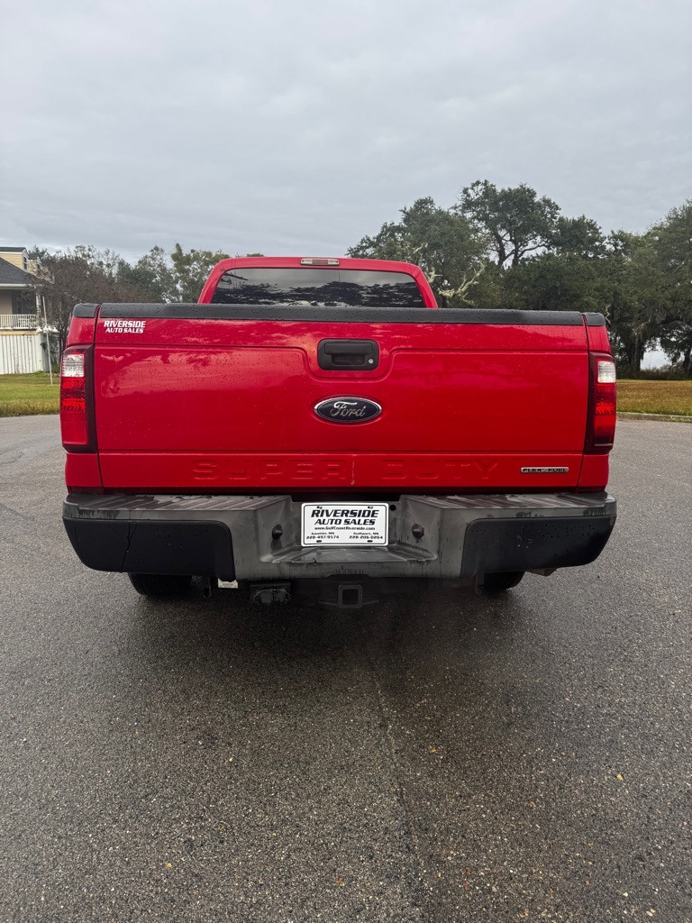 Ford Super Duty F-250 SRW 2WD SuperCab 158" XL 2015