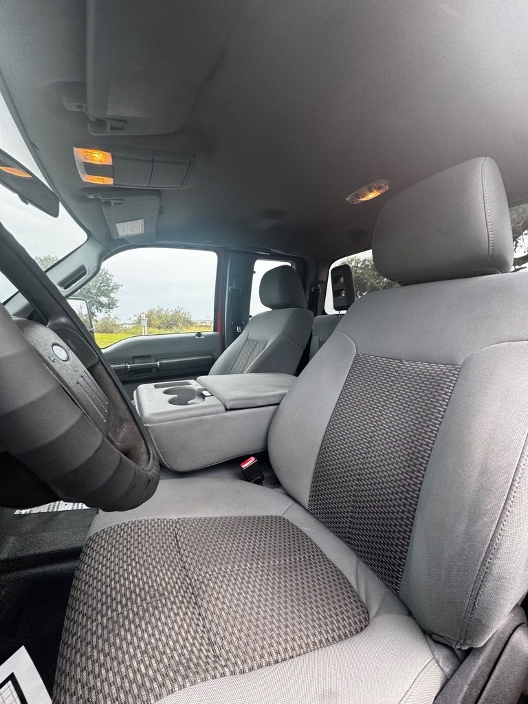 Ford Super Duty F-250 SRW 2WD SuperCab 158" XL 2015