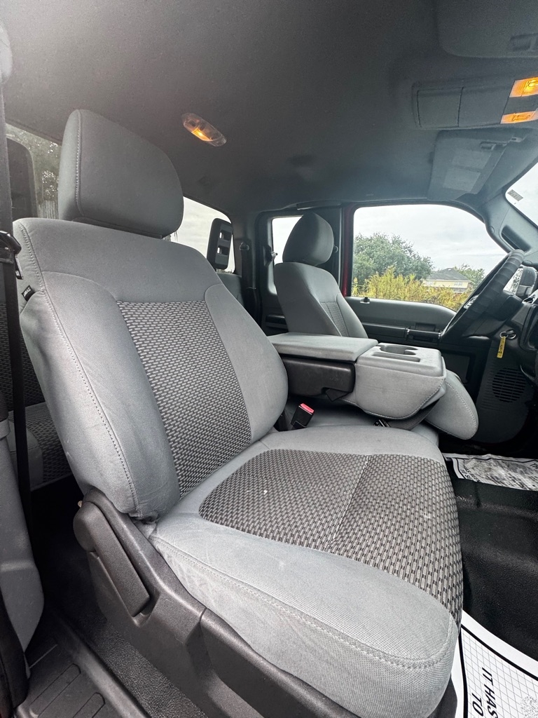 Ford Super Duty F-250 SRW 2WD SuperCab 158" XL 2015