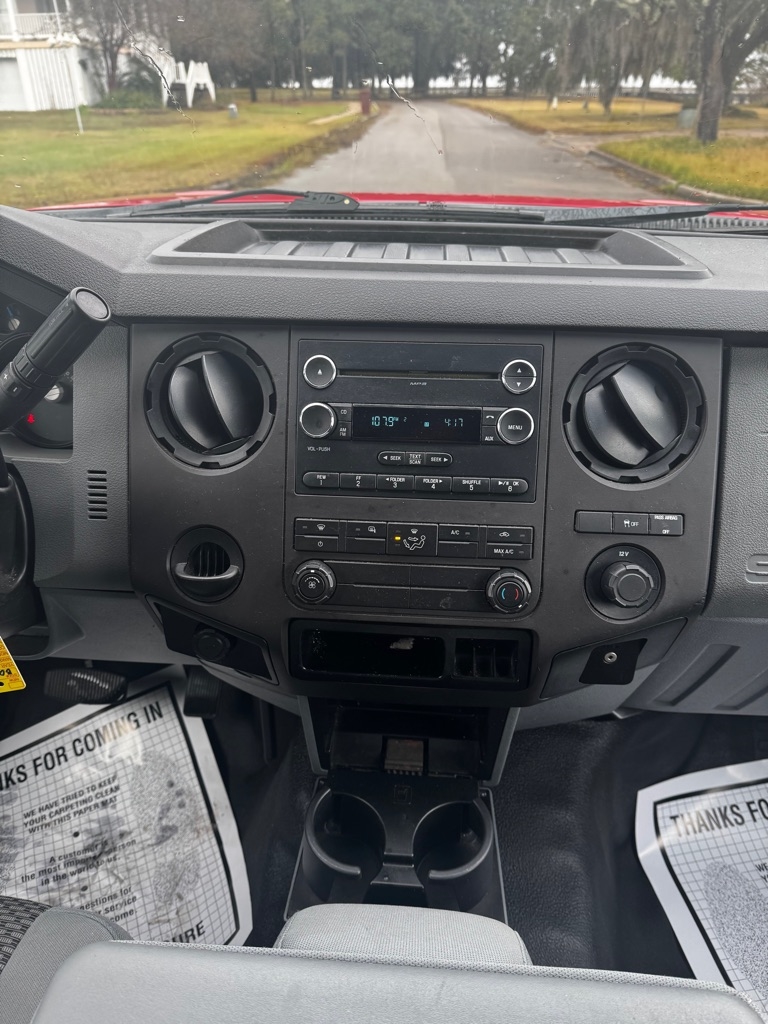 Ford Super Duty F-250 SRW 2WD SuperCab 158" XL 2015