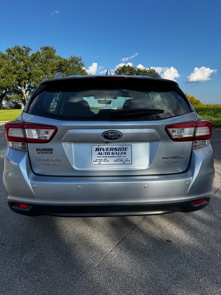 Subaru Impreza 2.0i Limited 5-door CVT 2017