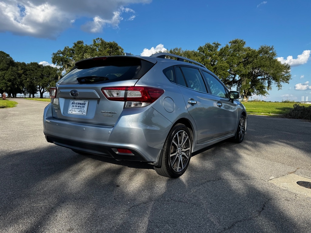 Subaru Impreza 2.0i Limited 5-door CVT 2017