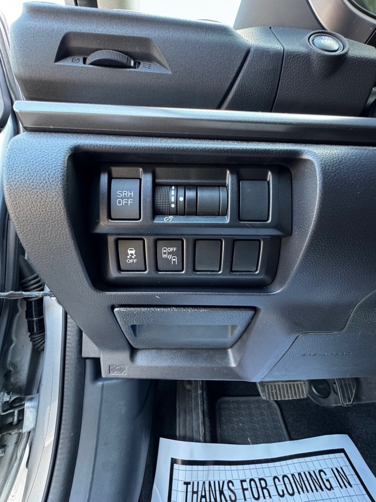 Subaru Impreza 2.0i Limited 5-door CVT 2017