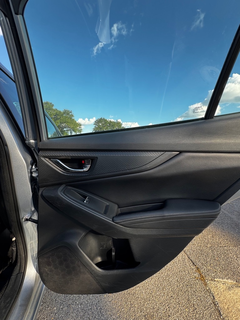 Subaru Impreza 2.0i Limited 5-door CVT 2017