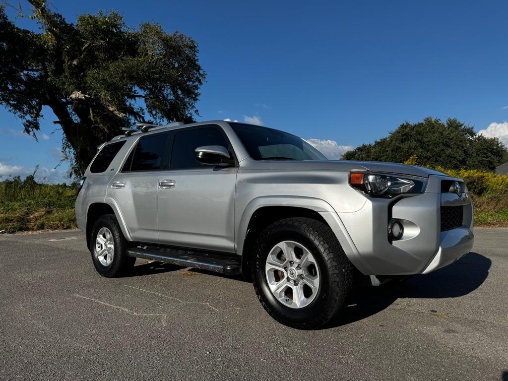 Toyota 4Runner SR5 2WD 2018