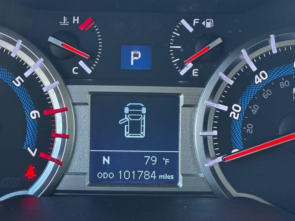 Toyota 4Runner SR5 2WD 2018