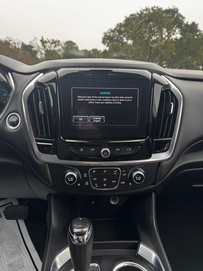 Chevrolet Traverse FWD 4dr LT Leather w/3LT 2019