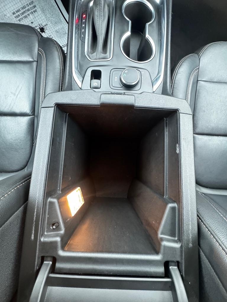 Chevrolet Traverse FWD 4dr LT Leather w/3LT 2019