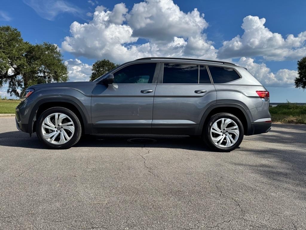 Volkswagen Atlas 3.6L V6 SE w/Technology FWD *Ltd Avail* 2021
