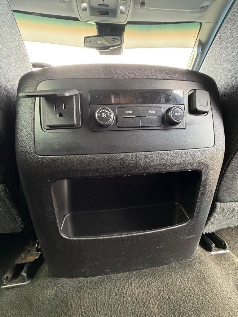 Chevrolet Tahoe 2WD 4dr LT 2018