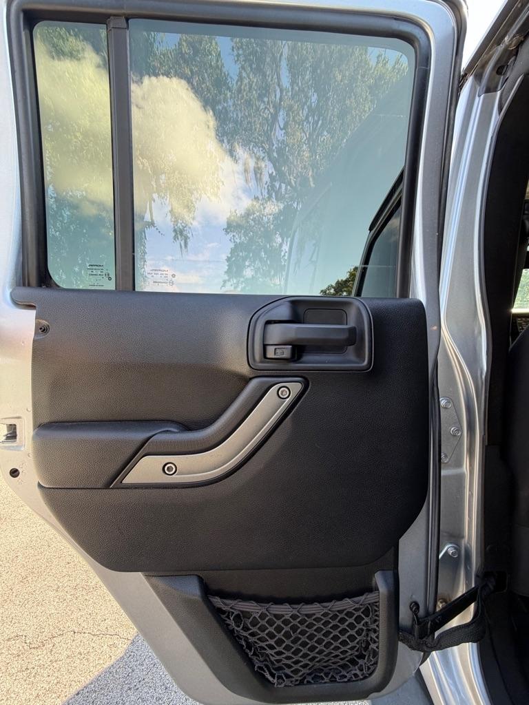 Jeep Wrangler Unlimited 4WD 4dr Sport 2016