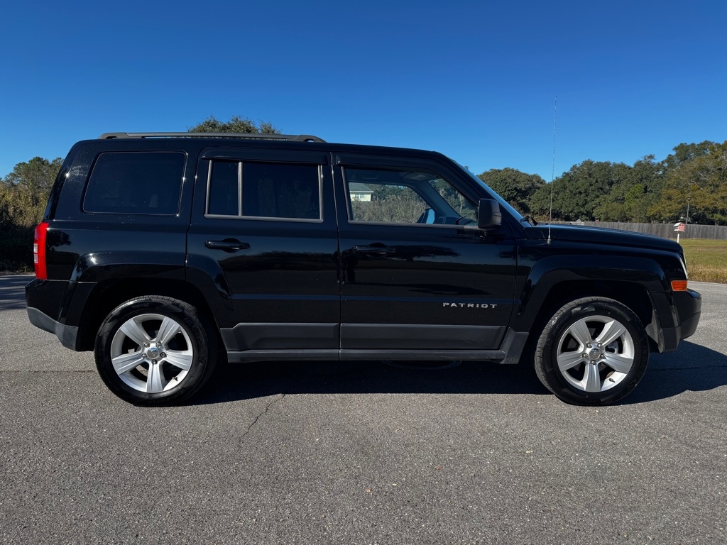 Jeep Patriot Latitude FWD 2017
