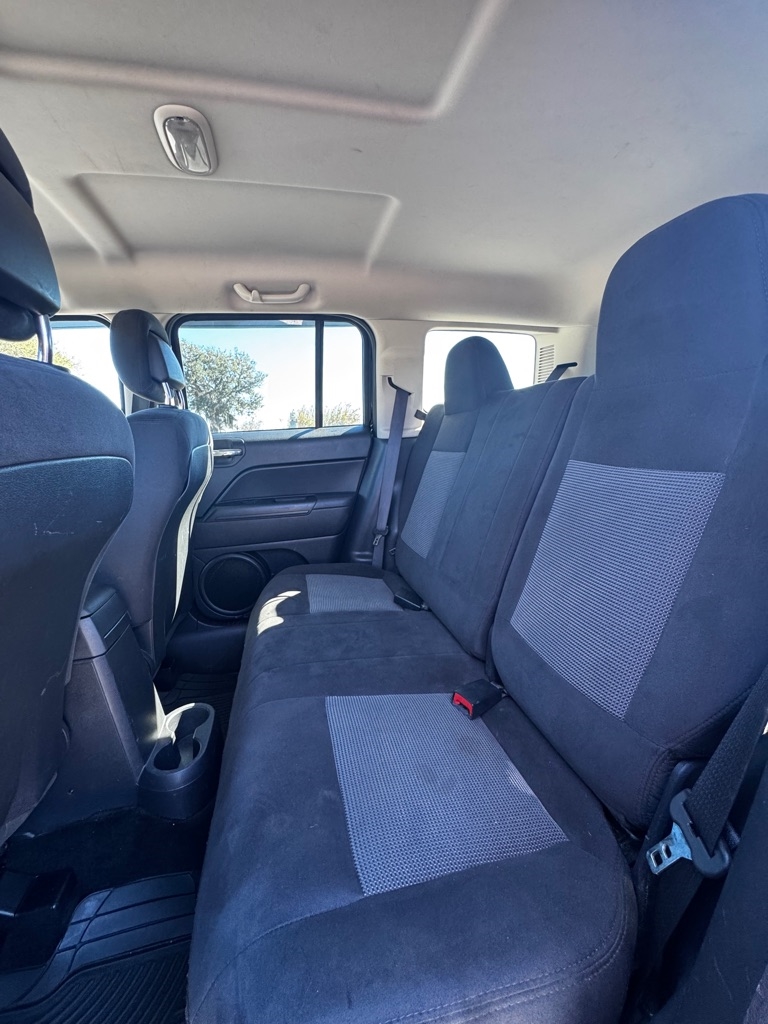 Jeep Patriot Latitude FWD 2017