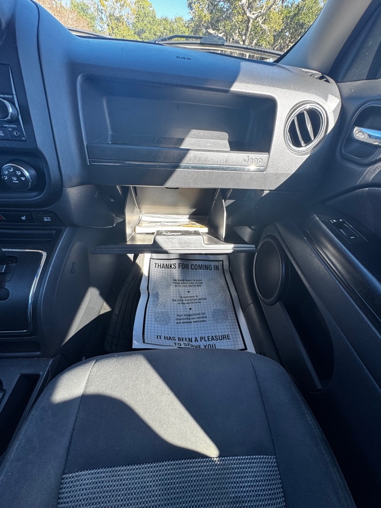 Jeep Patriot Latitude FWD 2017