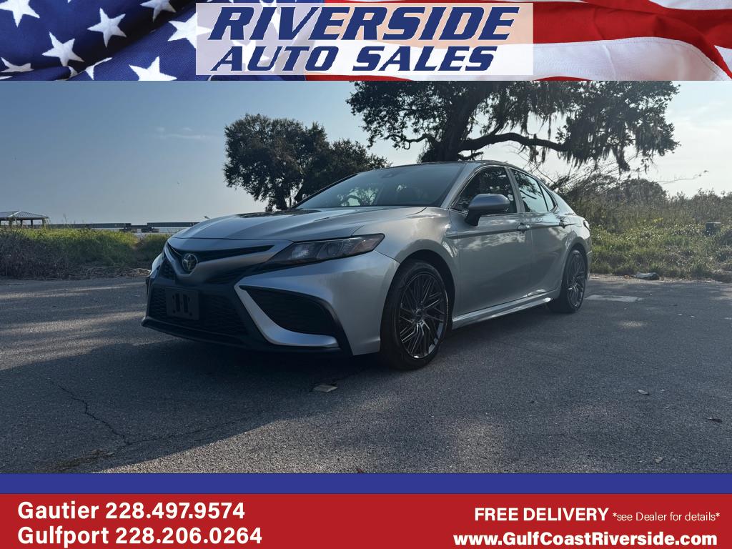 2024 Toyota Camry SE Auto