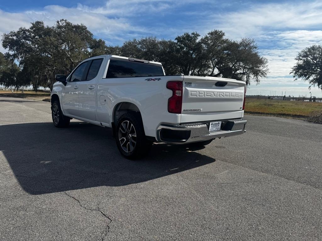 Chevrolet Silverado 1500 4WD Double Cab 147" LT 2020