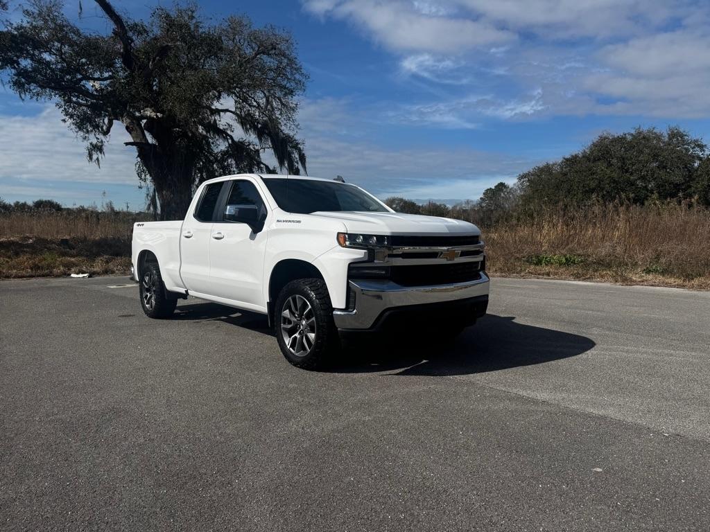 Chevrolet Silverado 1500 4WD Double Cab 147" LT 2020