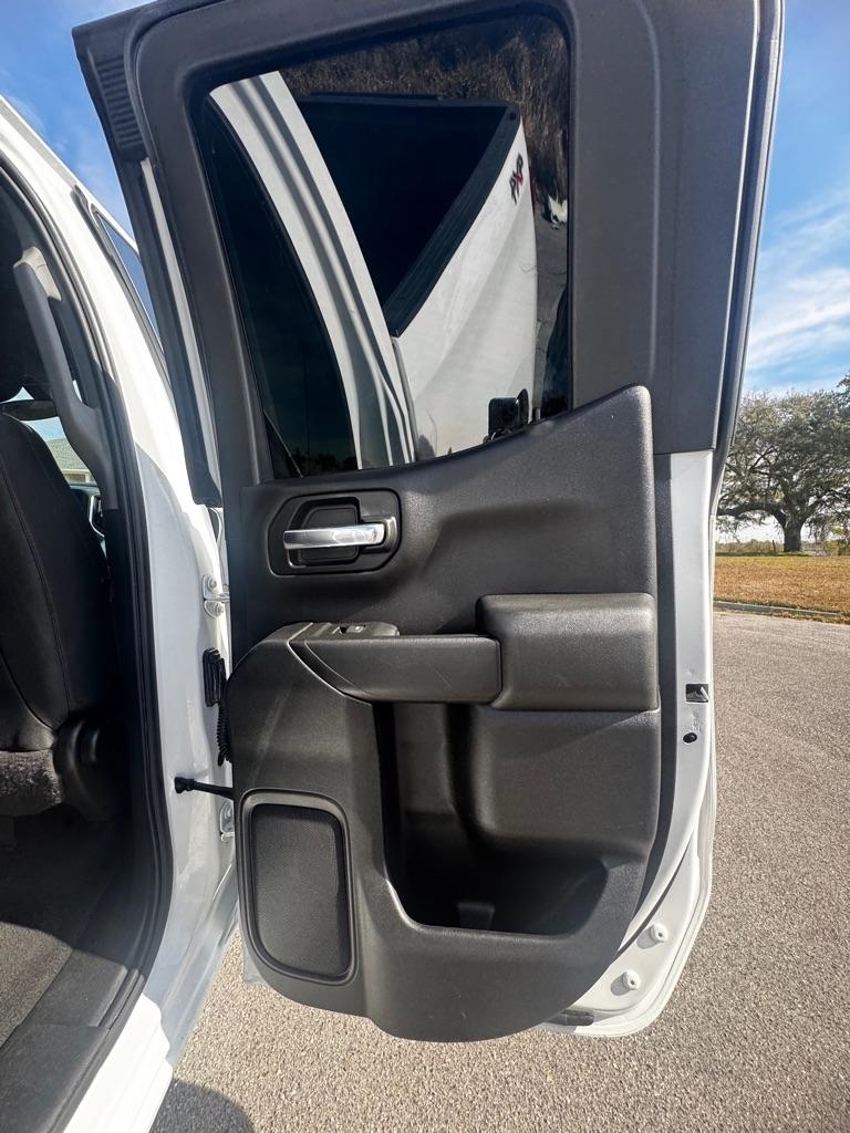 Chevrolet Silverado 1500 4WD Double Cab 147" LT 2020